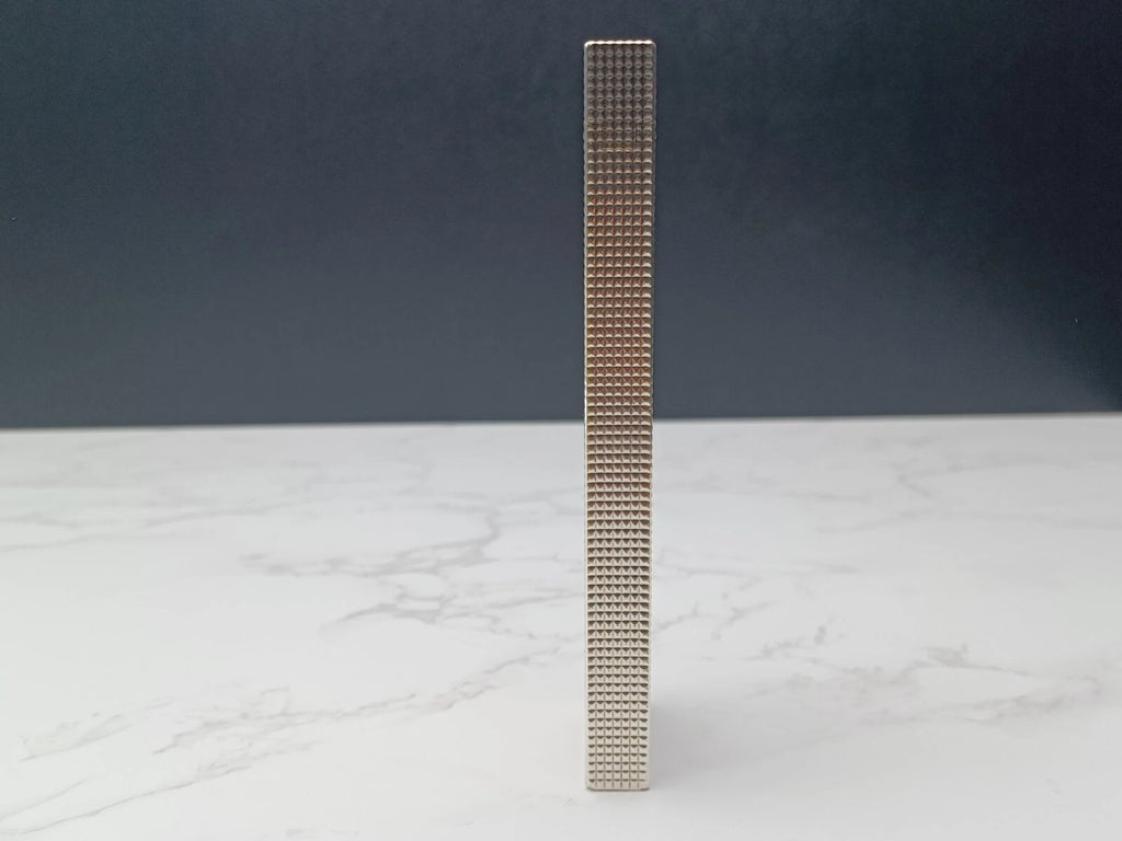 Nice S.T. DUPONT Line 2 Table Gas Lighter - Diamond Point- Silver Plated 1615-AE03