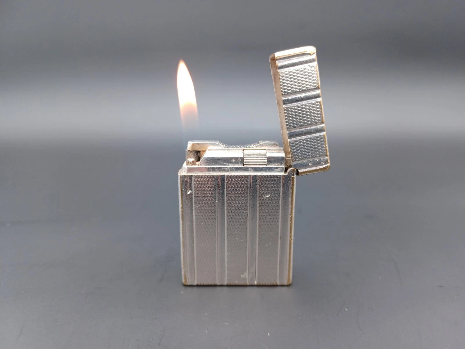 S.T. Dupont Line 1 BR Gas Lighter - Silver plated - Made In France - BA03-1466