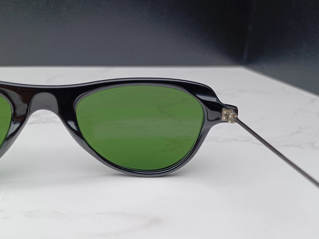 NICE OLIVER PEOPLES - CALABASH - Sunglasses -Made in Japan - New Old Stock