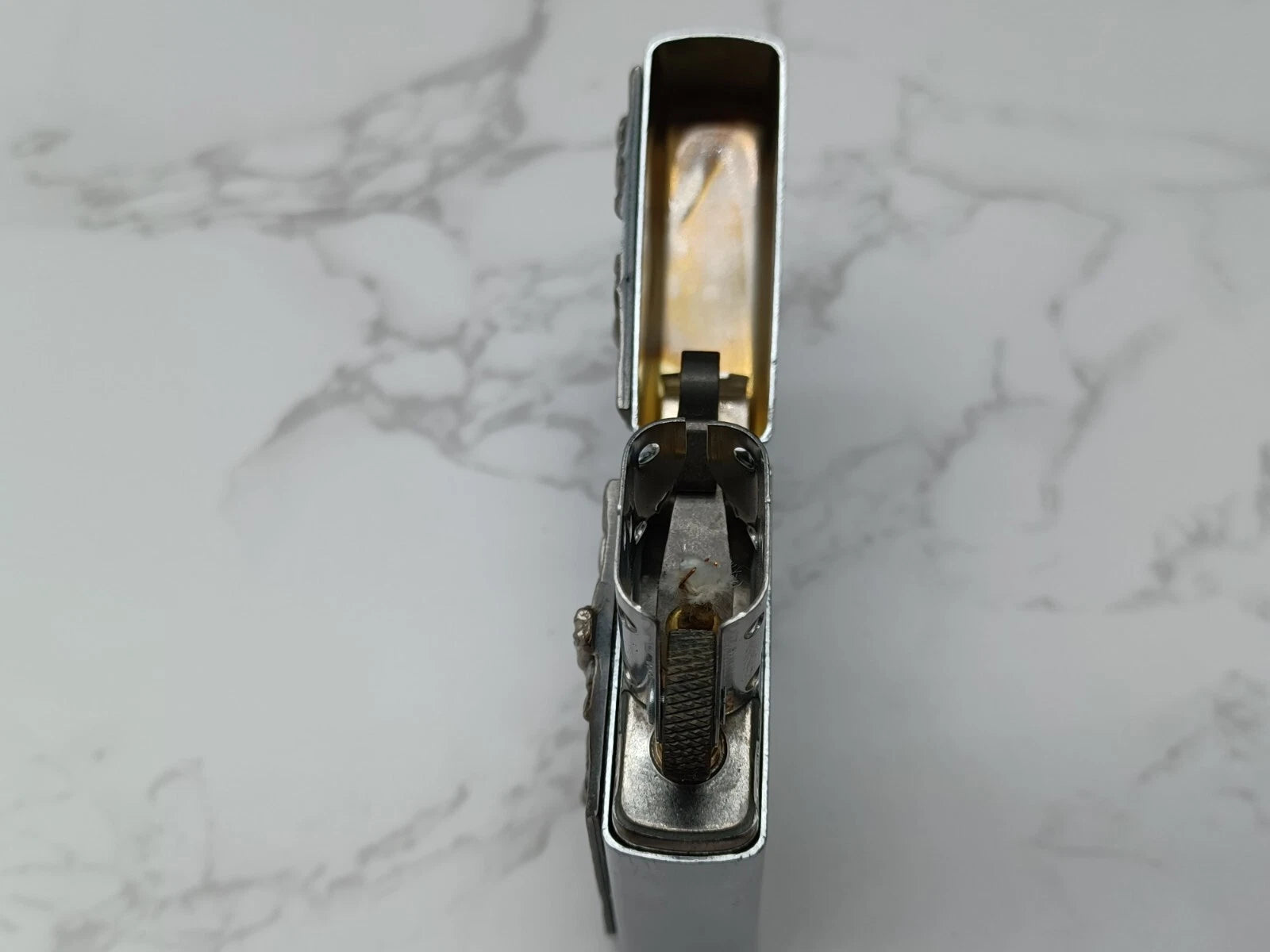 Nice ZIPPO SCORPIO - Petrol Lighter - 2005 - With Box - AG08-1594