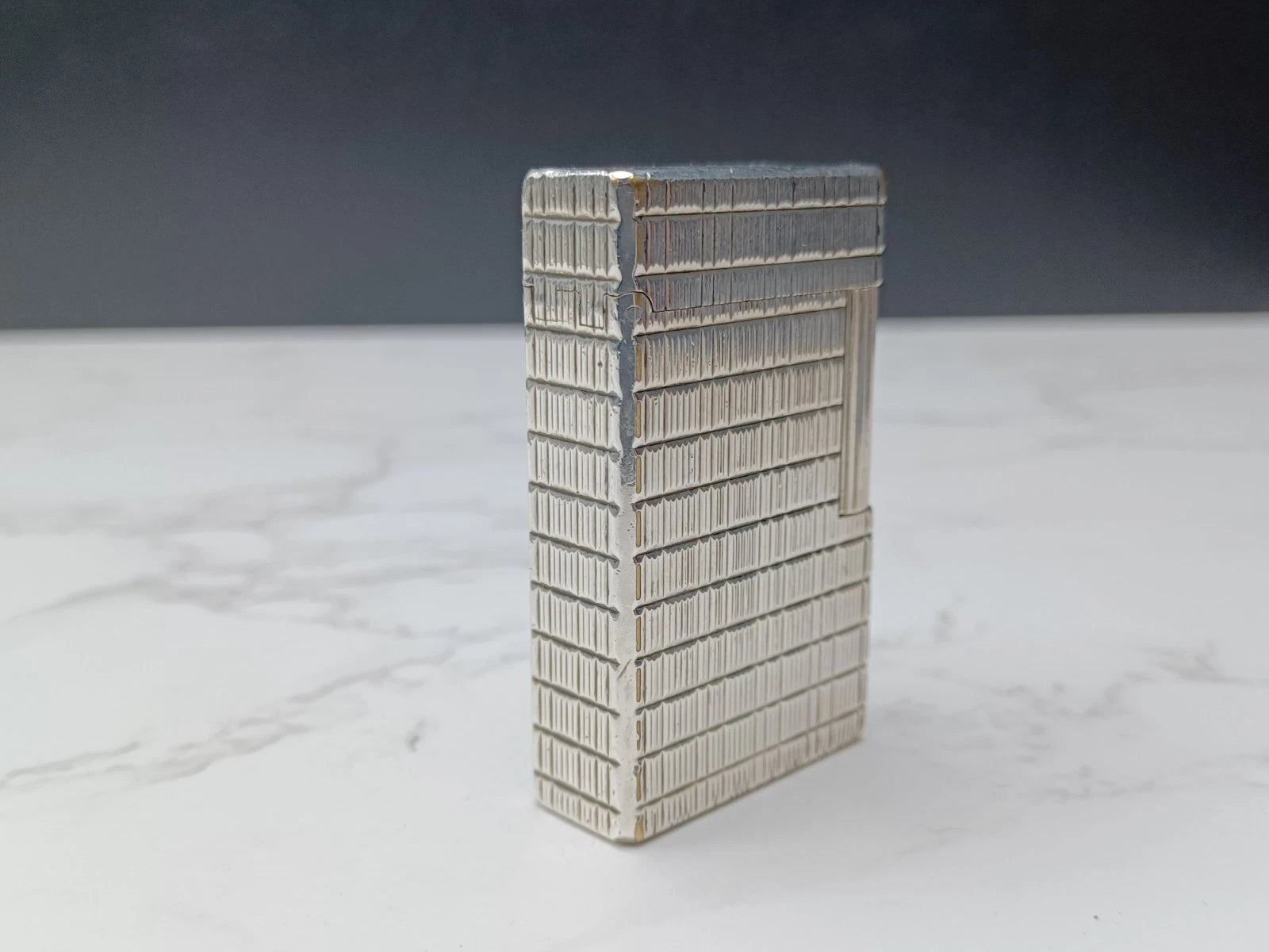 RARE S.T. DUPONT L1 BR DRAGO - Gas Lighter - Line 1 BR -Silver Plated -AG02-1794