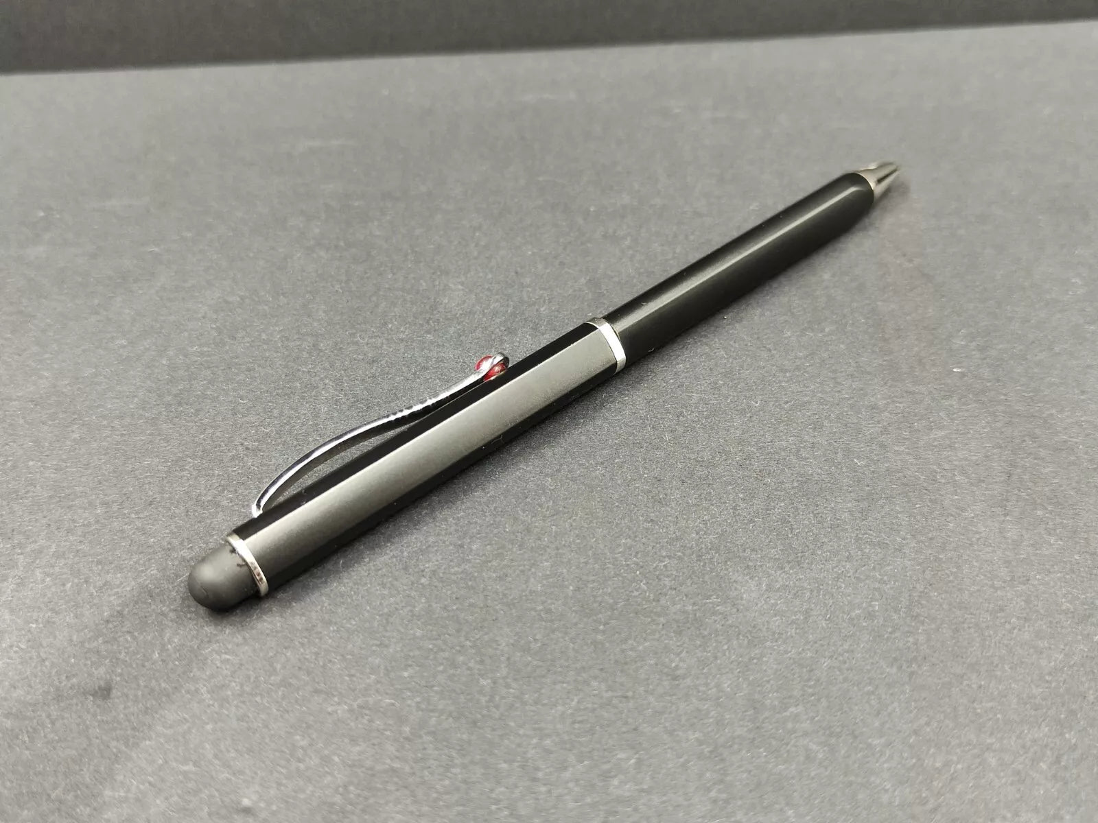 ST DUPONT " Karl Lagerfeld " - USB key & Ballpoint pen - Box & Guarantee - ED XL