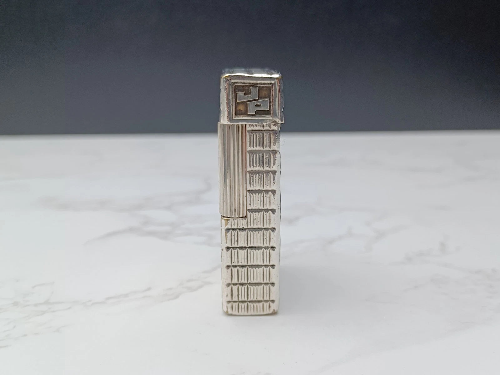 RARE S.T. DUPONT L1 BR DRAGO - Gas Lighter - Line 1 BR -Silver Plated -AG02-1794