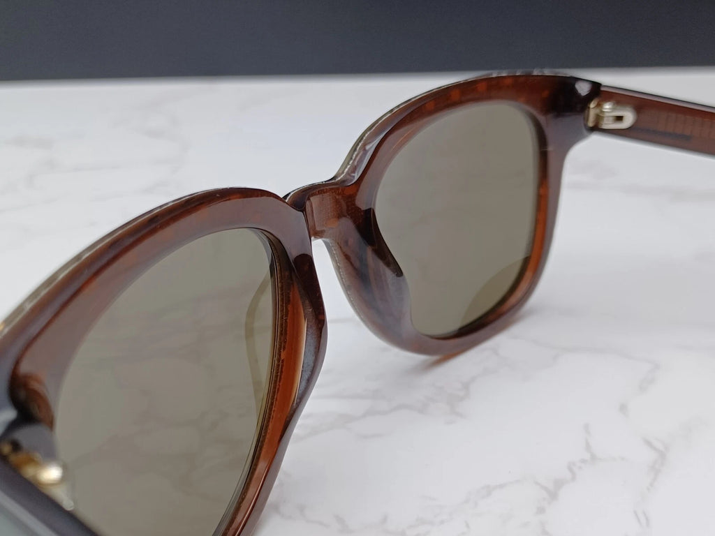 NEW OLD STOCK - DIESEL SUNGLASSES - DL 0137 - col.50G - 52/21 - 140 - CA-1621