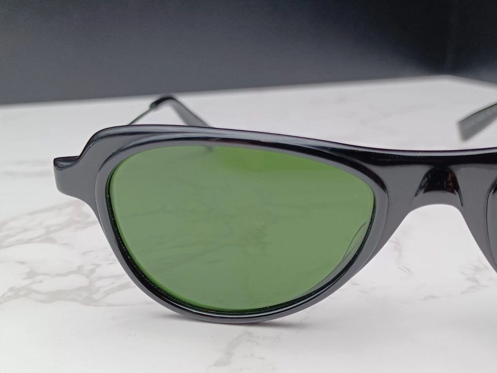 NICE OLIVER PEOPLES - CALABASH - Sunglasses -Made in Japan - New Old Stock