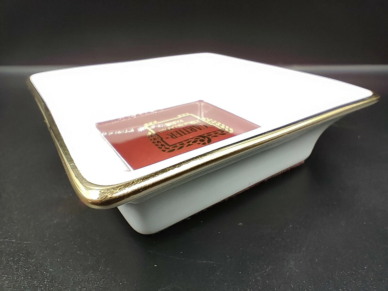 Lot de deux cendriers Cartier Porcelaine avec Boîte d'origine — Occasion