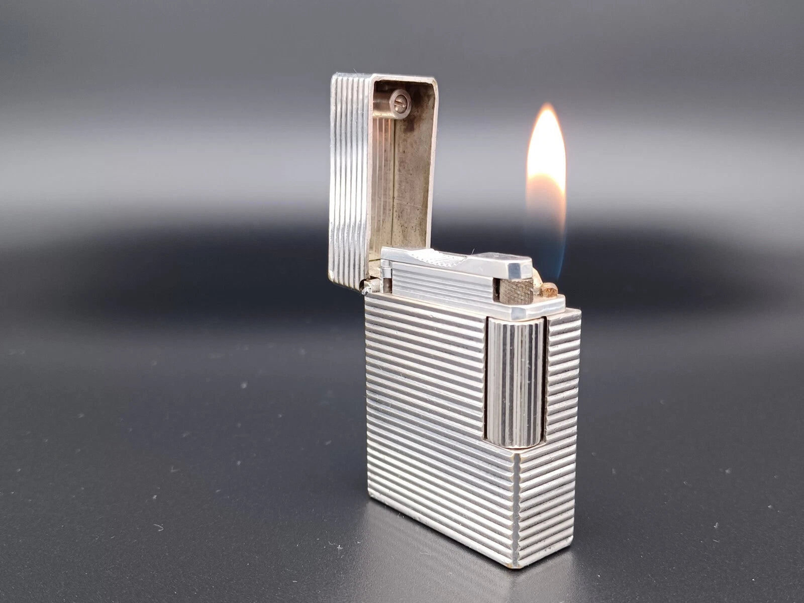 S.T. Dupont Line 1 BR Gas Lighter - L1 BR - Silver plated - Serviced - AG04-1583
