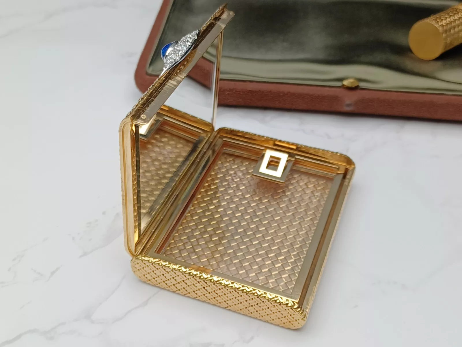 Rare Van Cleef & Arpels Powder Compact & Lipstick Case - 18K Gold - 0913CO BD08