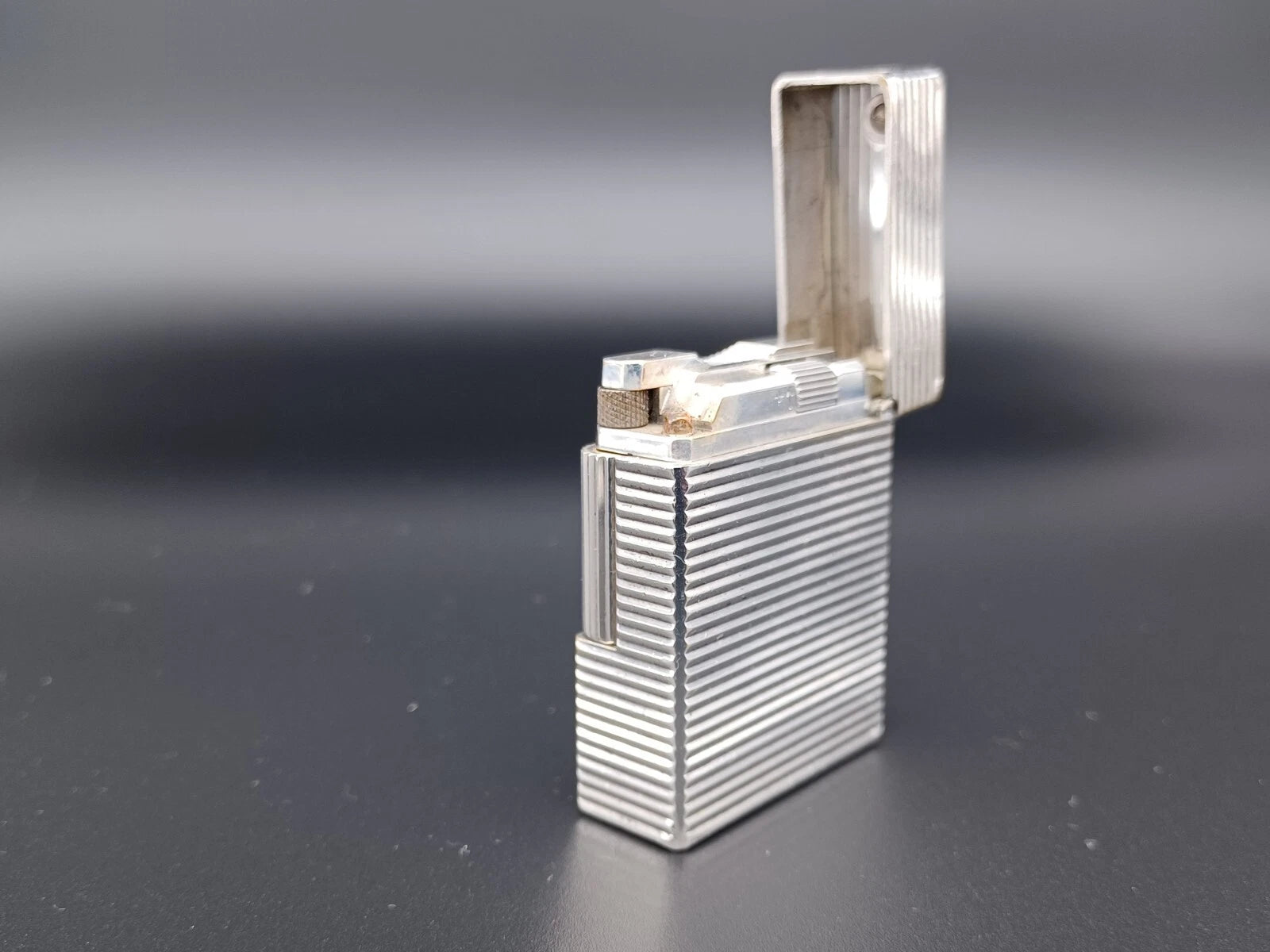 S.T. Dupont Line 1 BR Gas Lighter - L1 BR - Silver plated - Serviced - AG04-1583