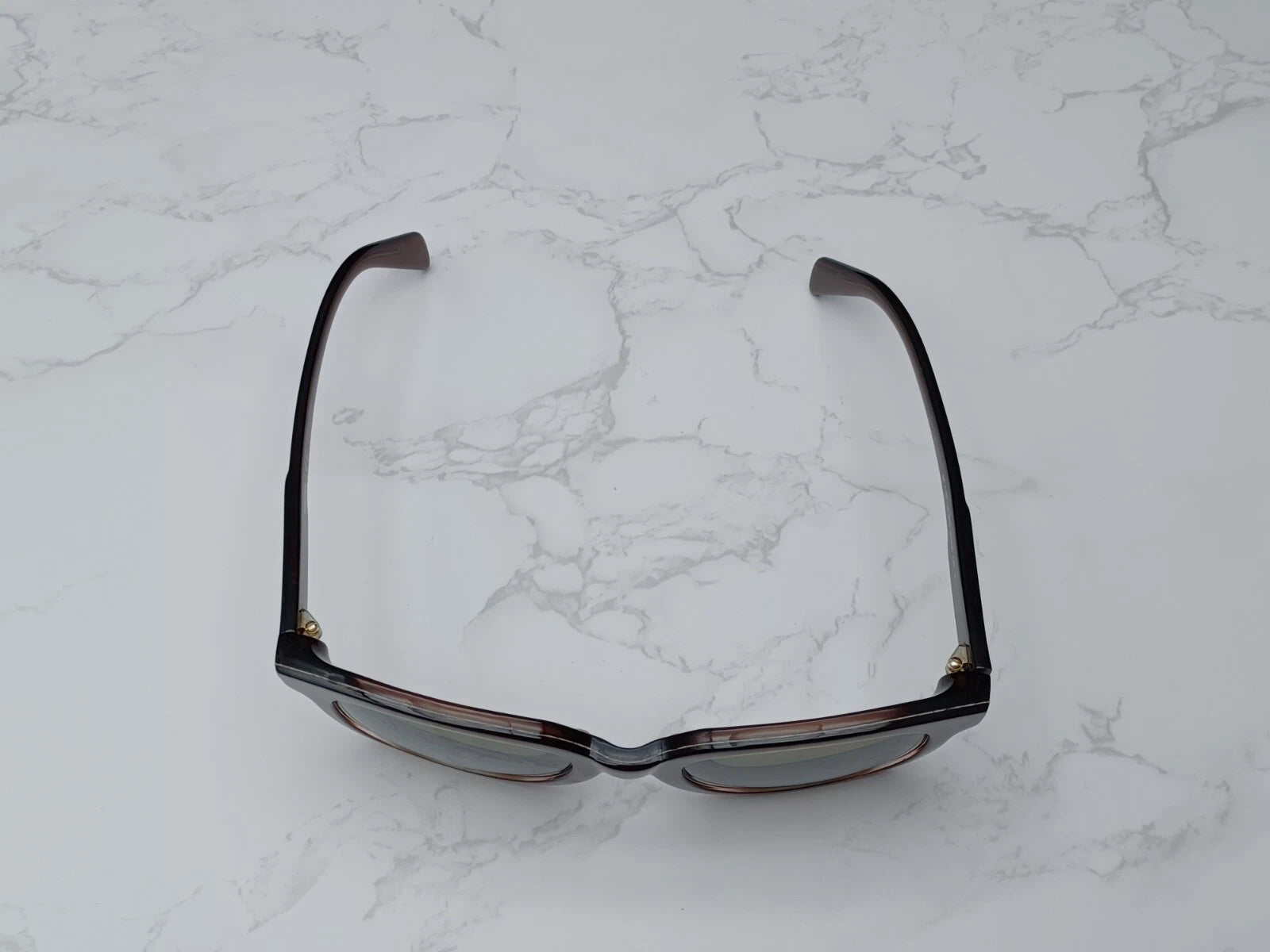 NEW OLD STOCK - DIESEL SUNGLASSES - DL 0137 - col.50G - 52/21 - 140 - CA-1621