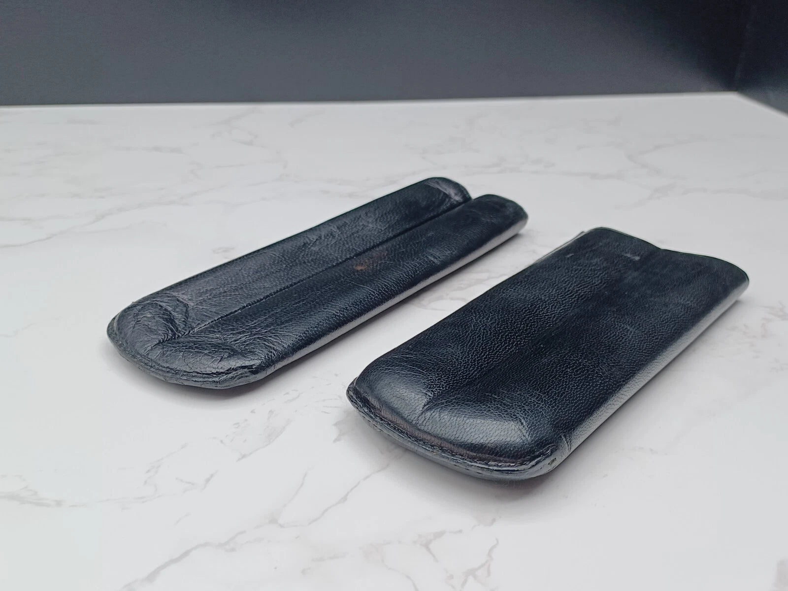 Nice vintage cigar case - Black leather - AM10-1581