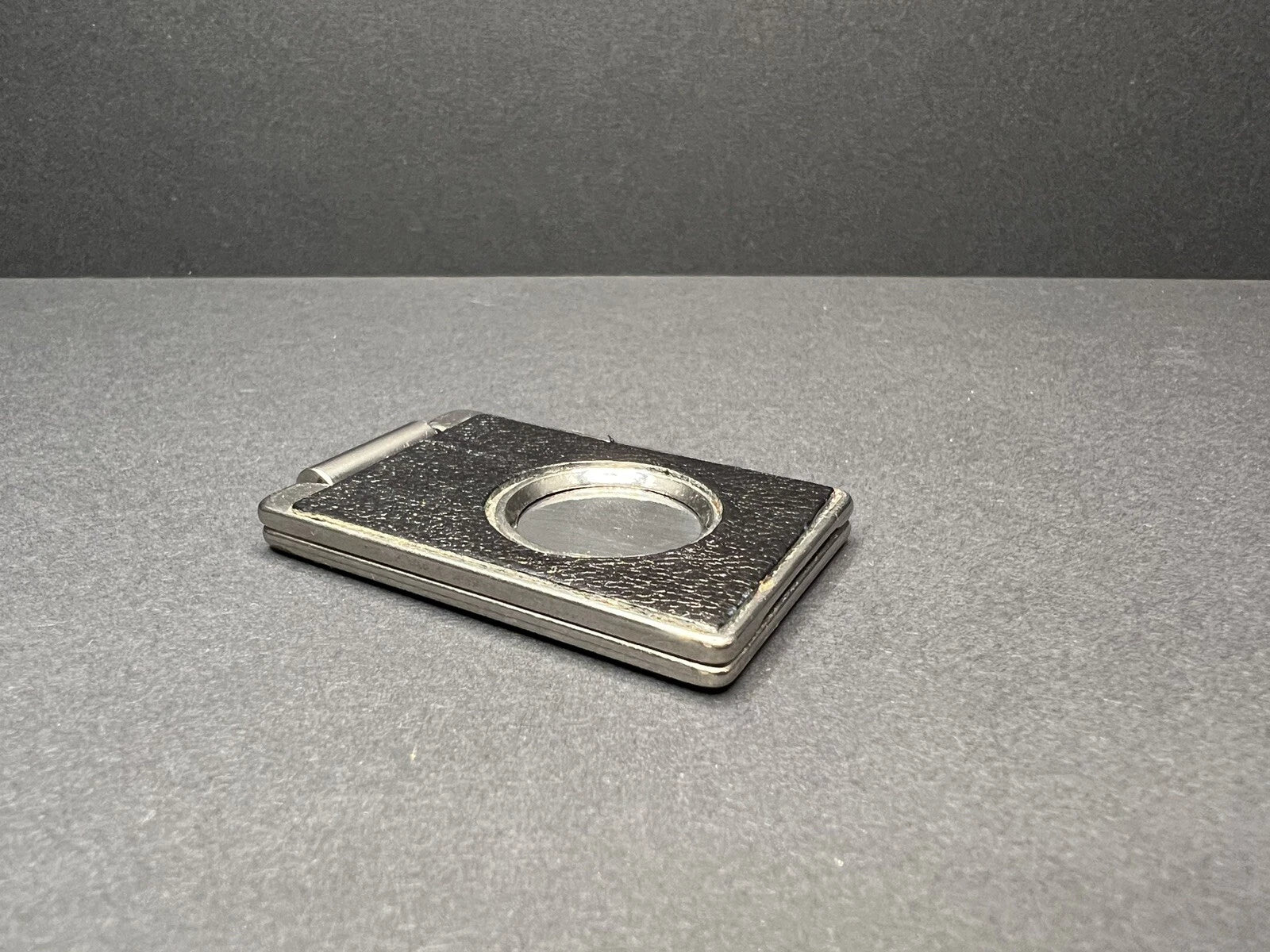 LANCEL - Cigar cutter with leather case - 1117CO - BA01