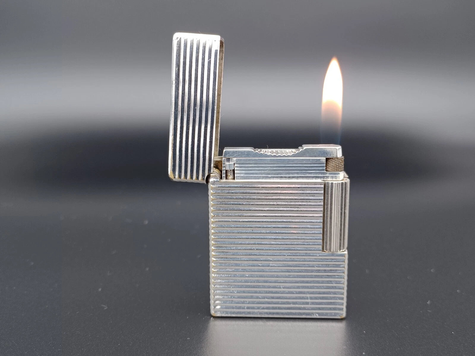 S.T. Dupont Line 1 BR Gas Lighter - L1 BR - Silver plated - Serviced - AG04-1583