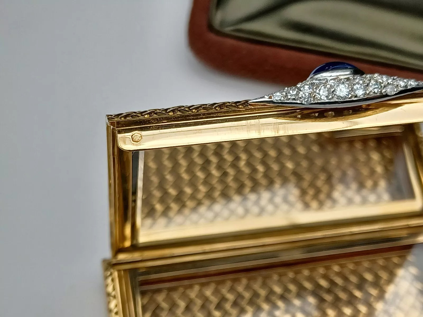 Rare Van Cleef & Arpels Powder Compact & Lipstick Case - 18K Gold - 0913CO BD08
