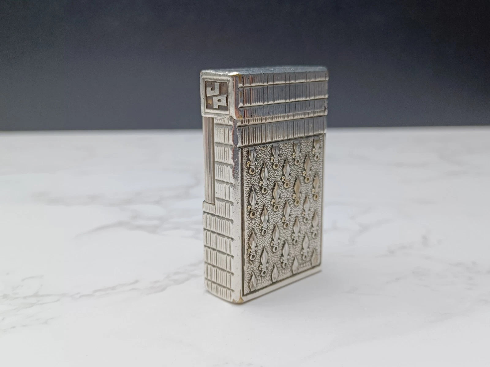 RARE S.T. DUPONT L1 BR DRAGO - Gas Lighter - Line 1 BR -Silver Plated -AG02-1794