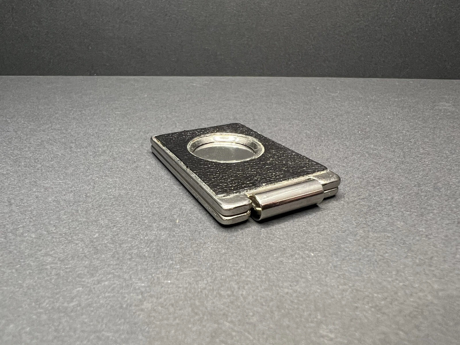 LANCEL - Cigar cutter with leather case - 1117CO - BA01