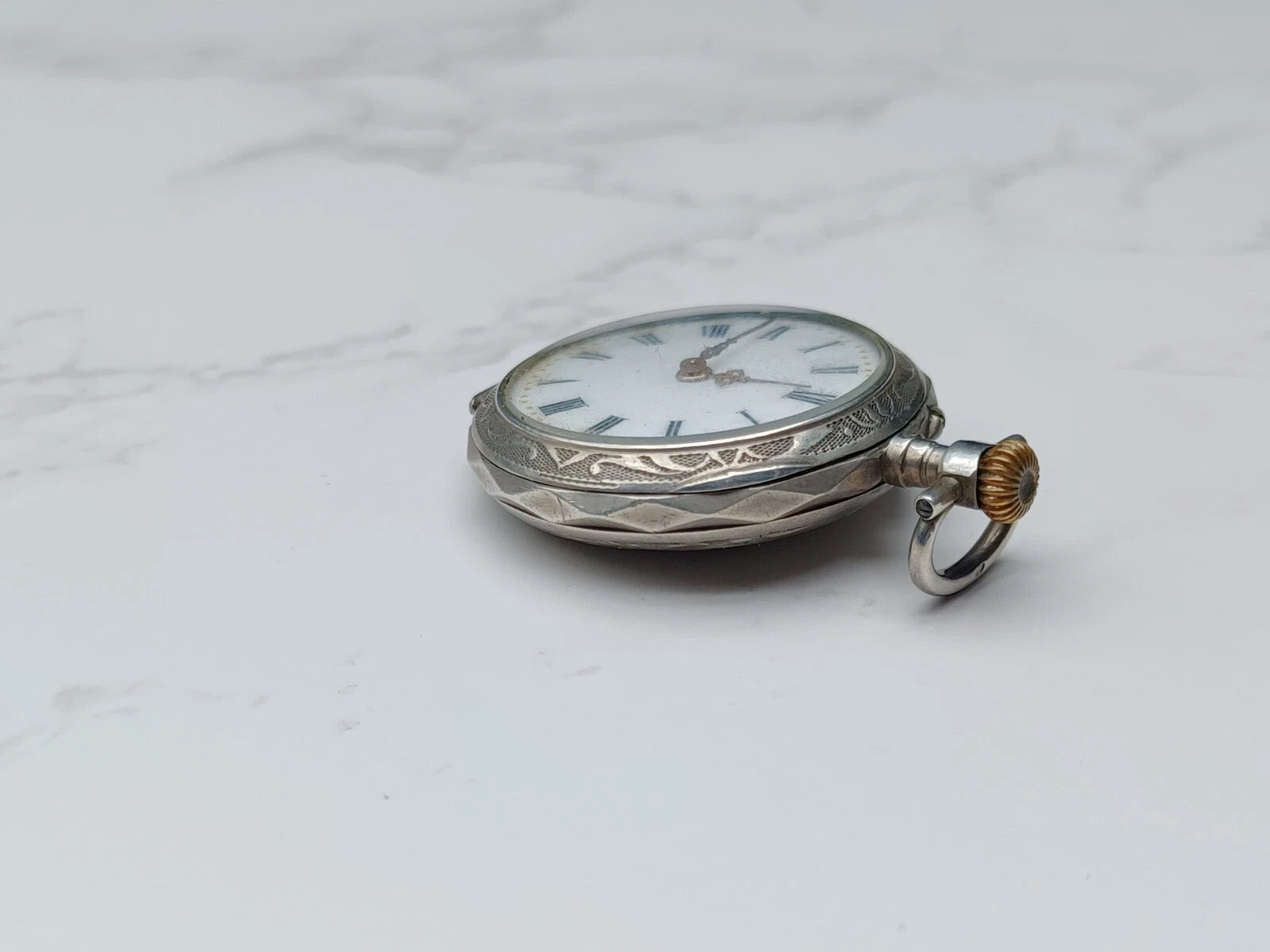 Antike vergoldete Taschenuhr aus massivem Silber