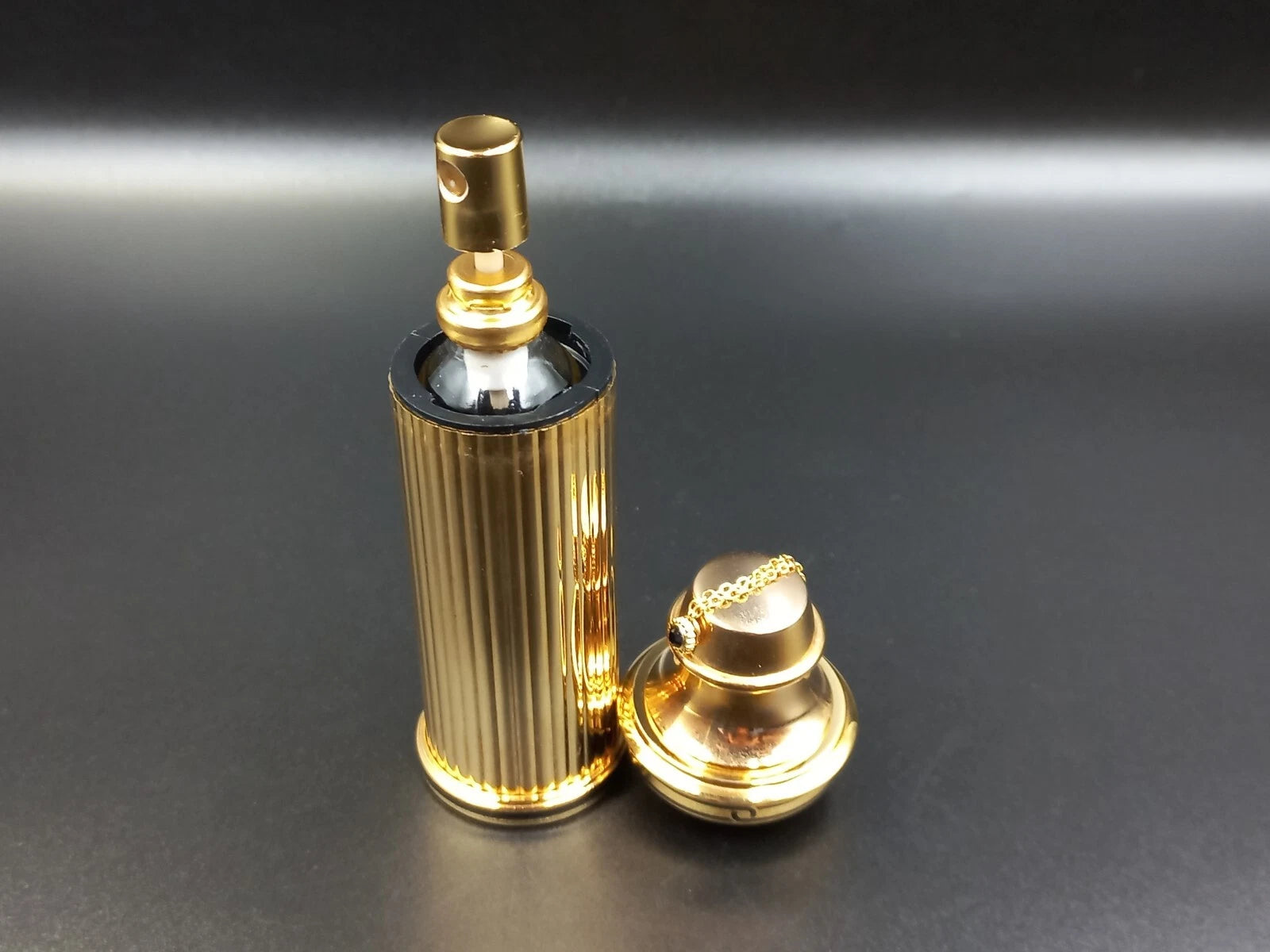 Vaporisateur rechargeable Cartier Doré pour Sac à Main – Luxe Occasion