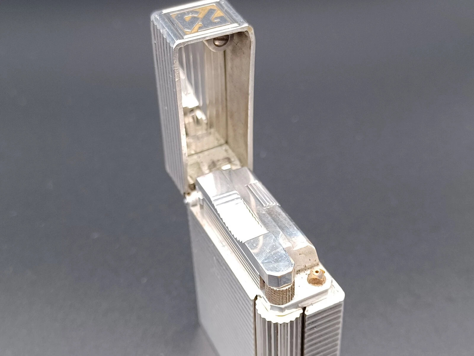 S.T. Dupont Line 1 BR Gas Lighter - L1 BR - Silver plated - Serviced - AG04-1583