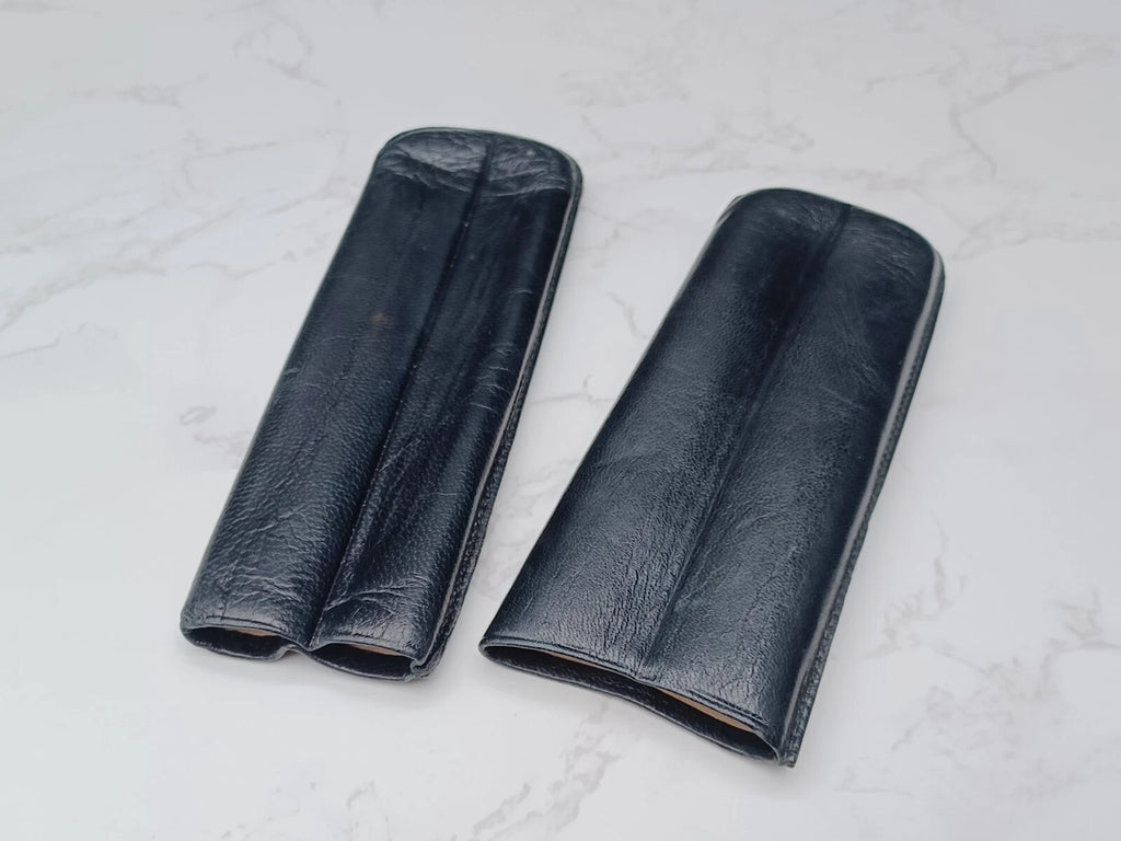 Nice vintage cigar case - Black leather - AM10-1581
