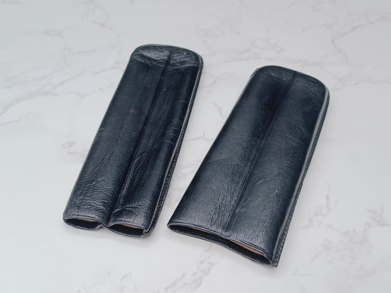 Nice vintage cigar case - Black leather - AM10-1581