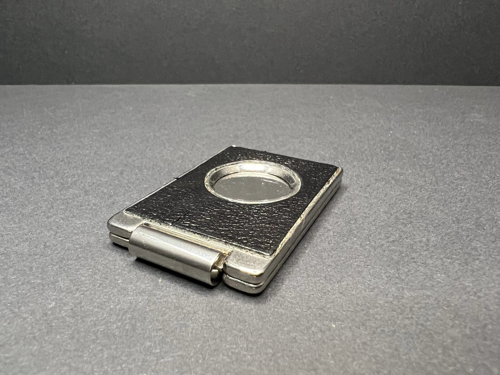 LANCEL - Cigar cutter with leather case - 1117CO - BA01
