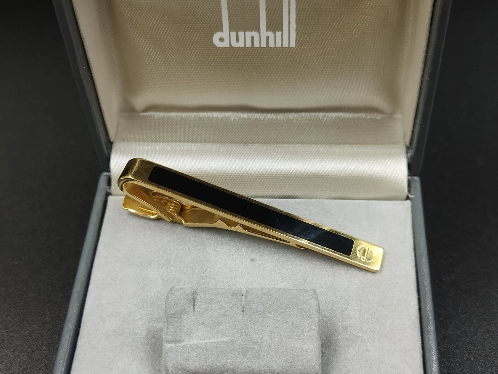 Nice DUNHILL Tie Clip - Gold Plated & Black Lacquer - With Box - 01216CO AC02
