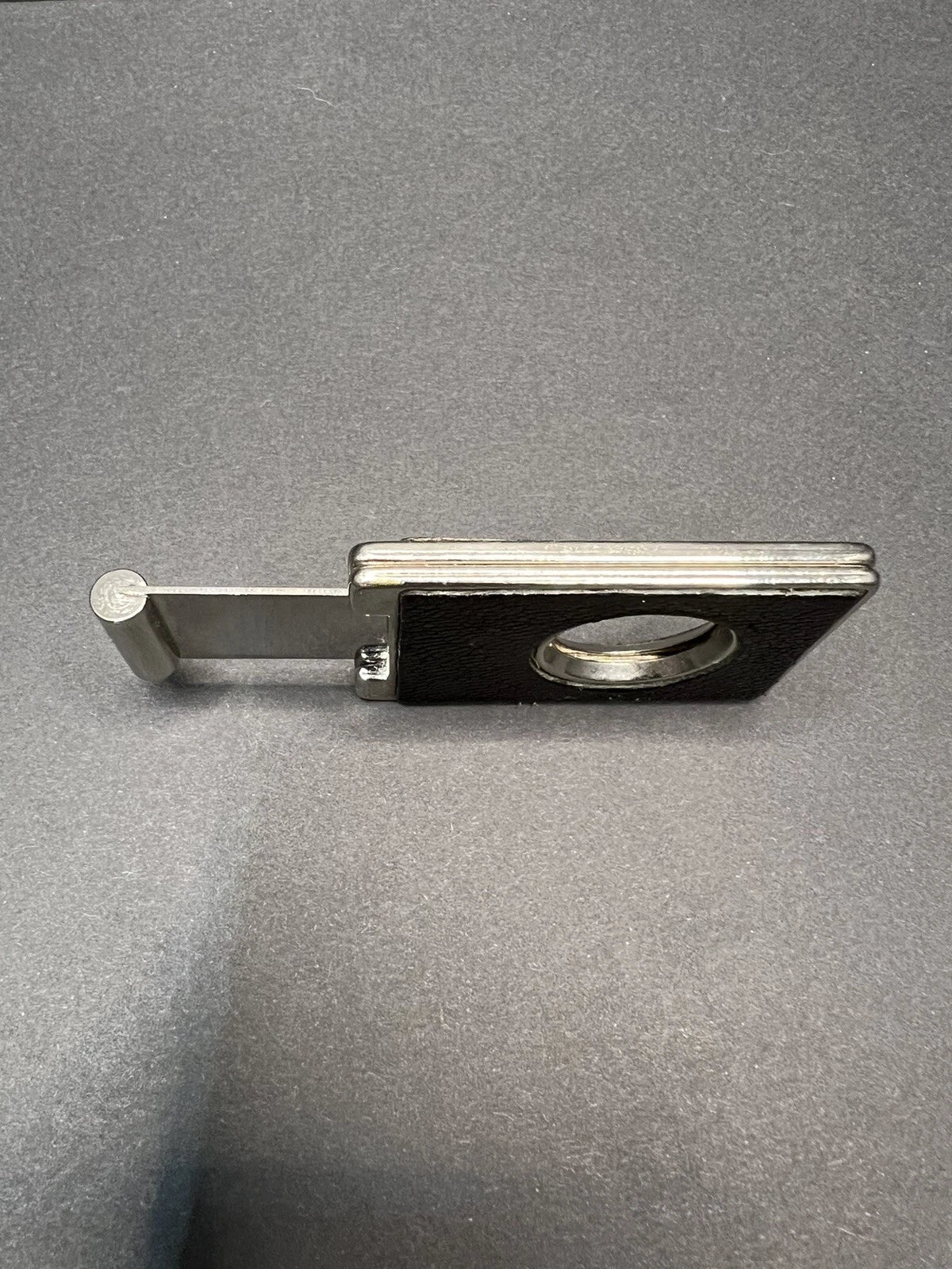 LANCEL - Cigar cutter with leather case - 1117CO - BA01