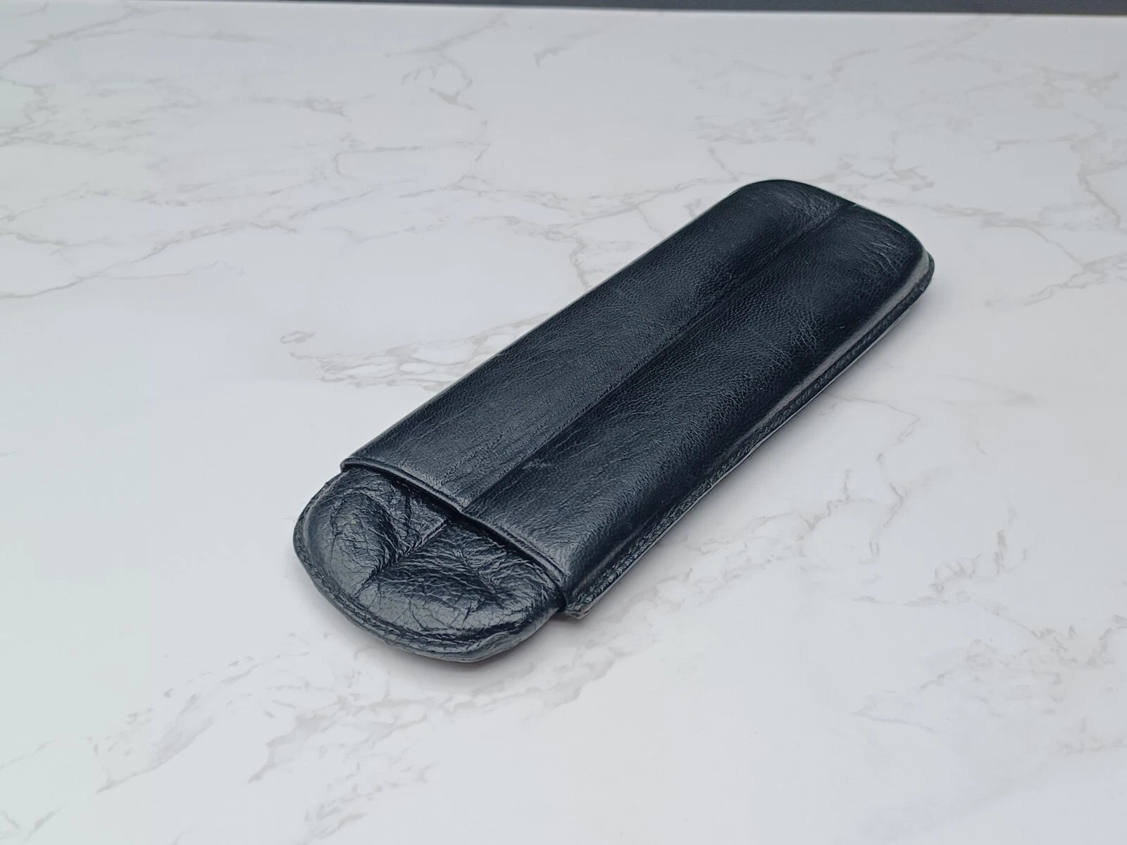 Nice vintage cigar case - Black leather - AM10-1581