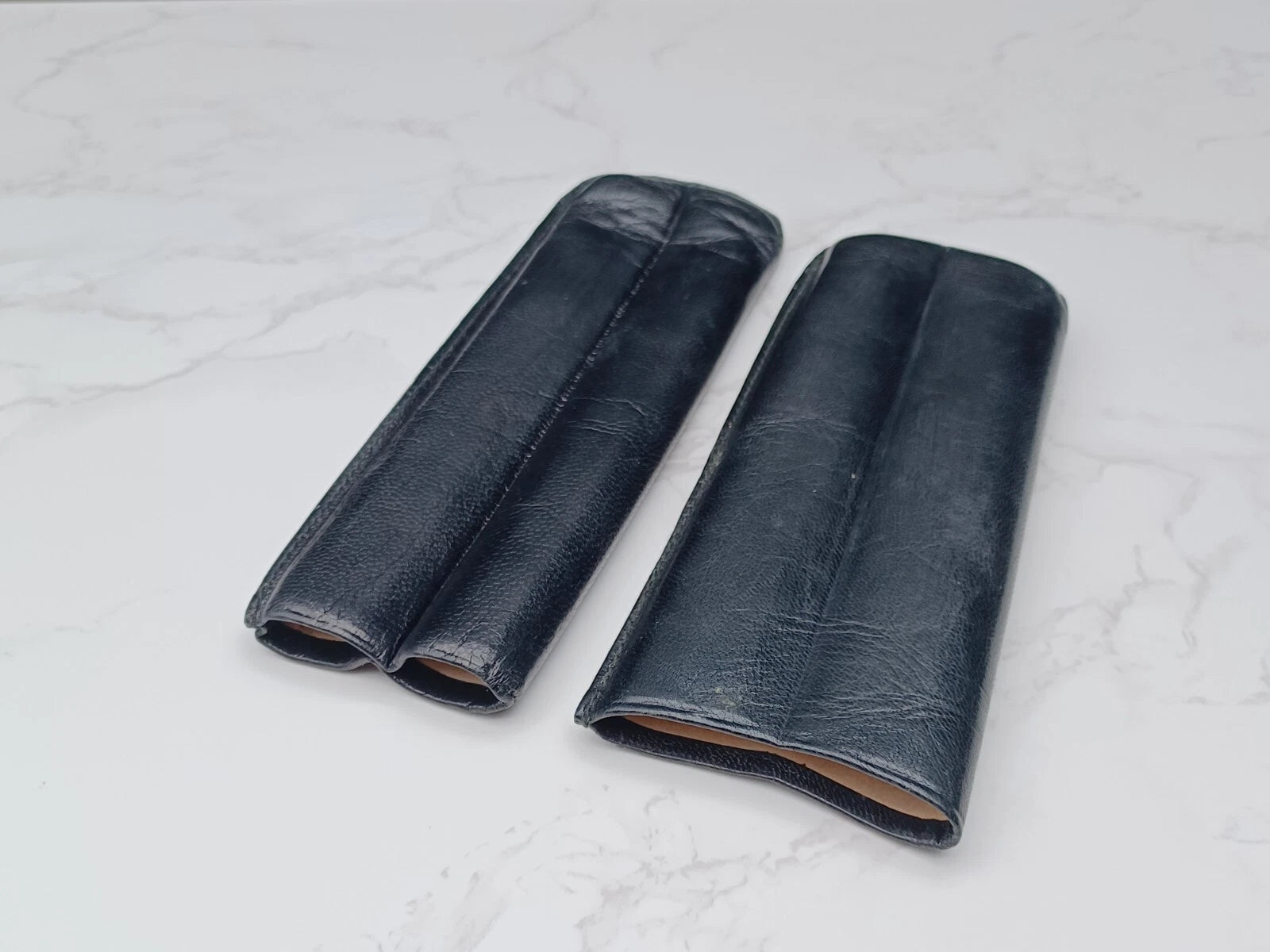 Nice vintage cigar case - Black leather - AM10-1581