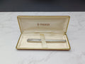 Nice PARKER FOUNTAIN PEN - Silver Plated - NIB 18K Gold - With Box AF07-1613