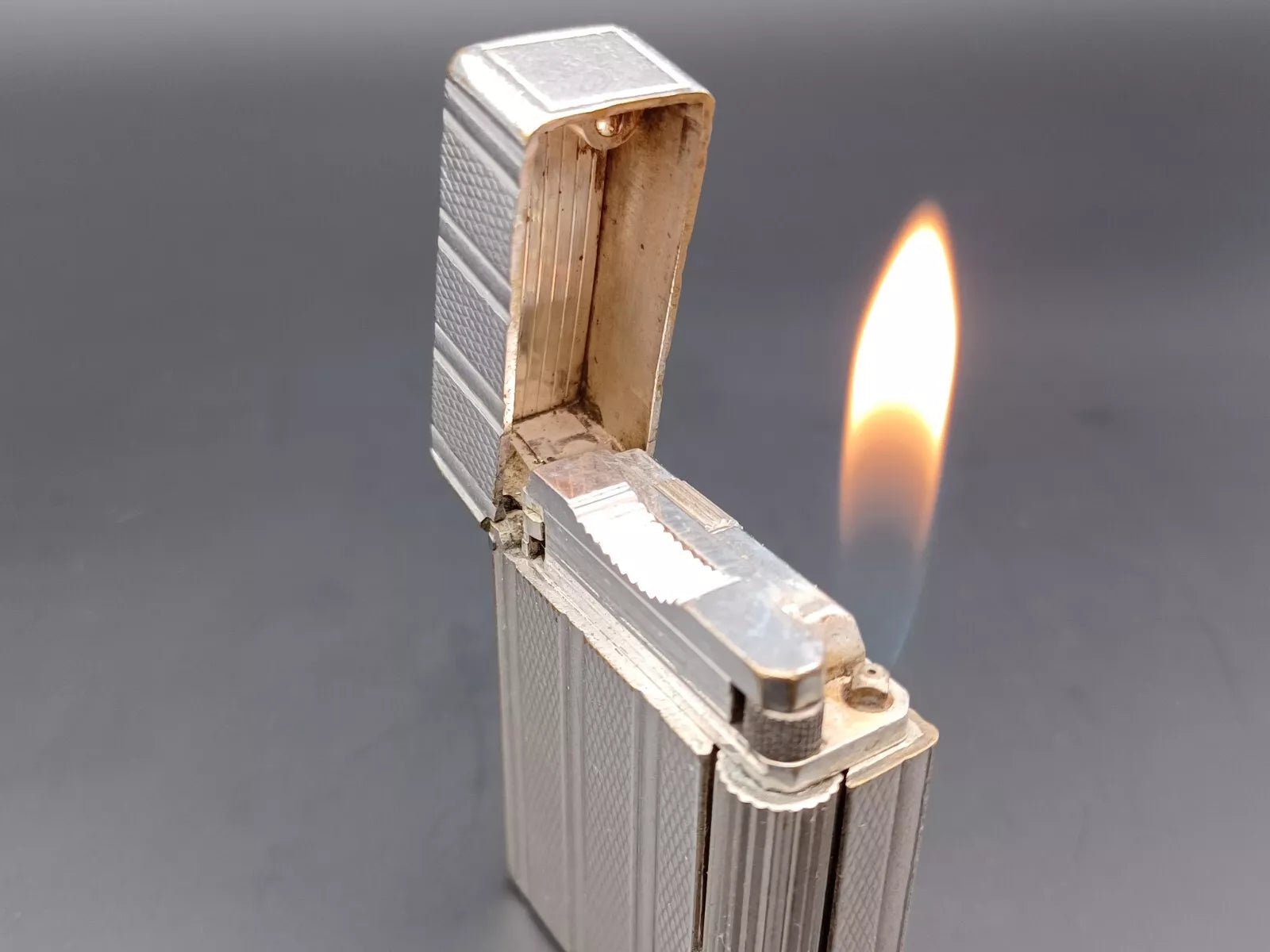 S.T. Dupont Line 1 BR Gas Lighter - Silver plated - Made In France - BA03-1466