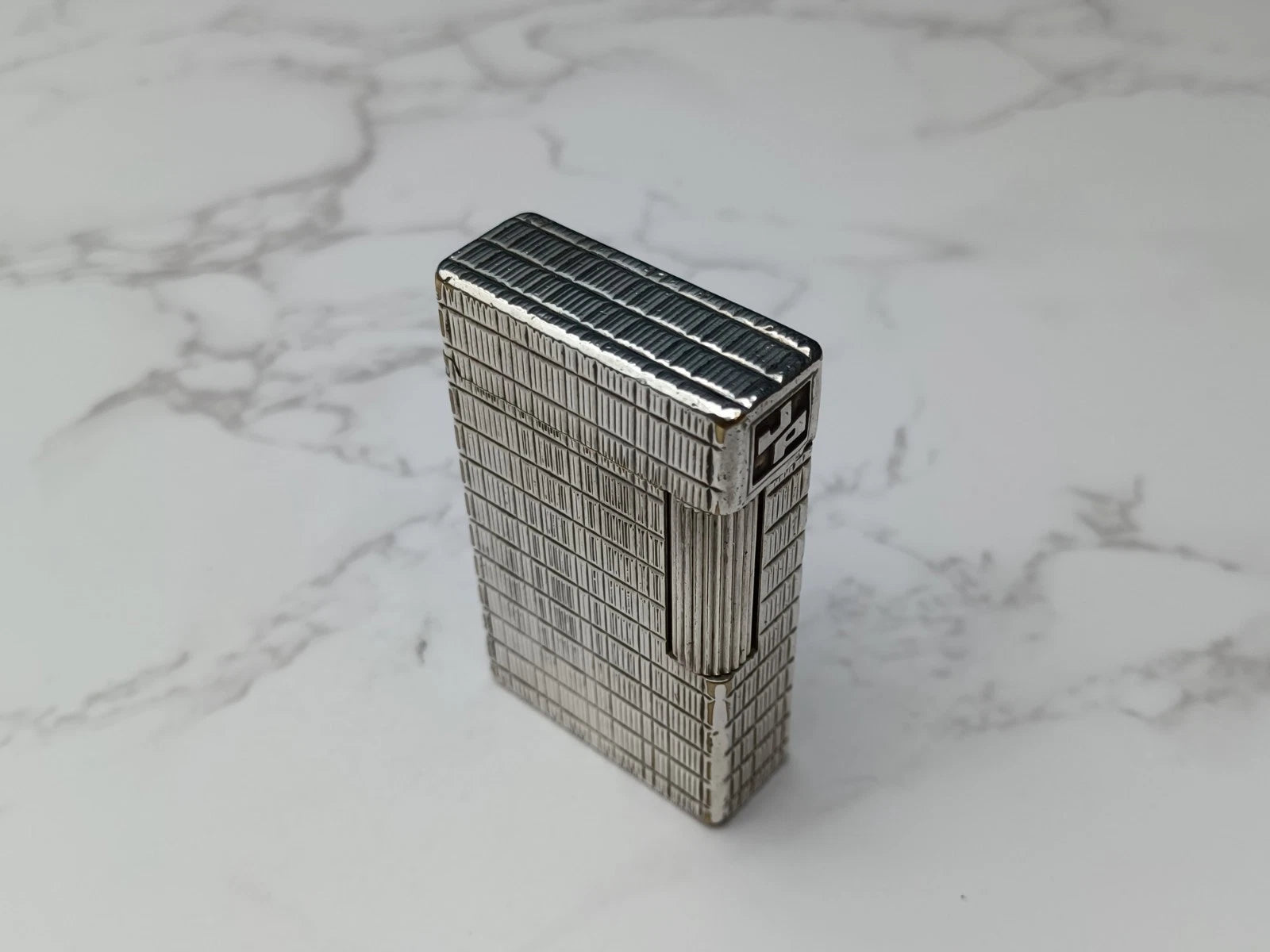 RARE S.T. DUPONT L1 BR DRAGO - Gas Lighter - Line 1 BR -Silver Plated -AG02-1794