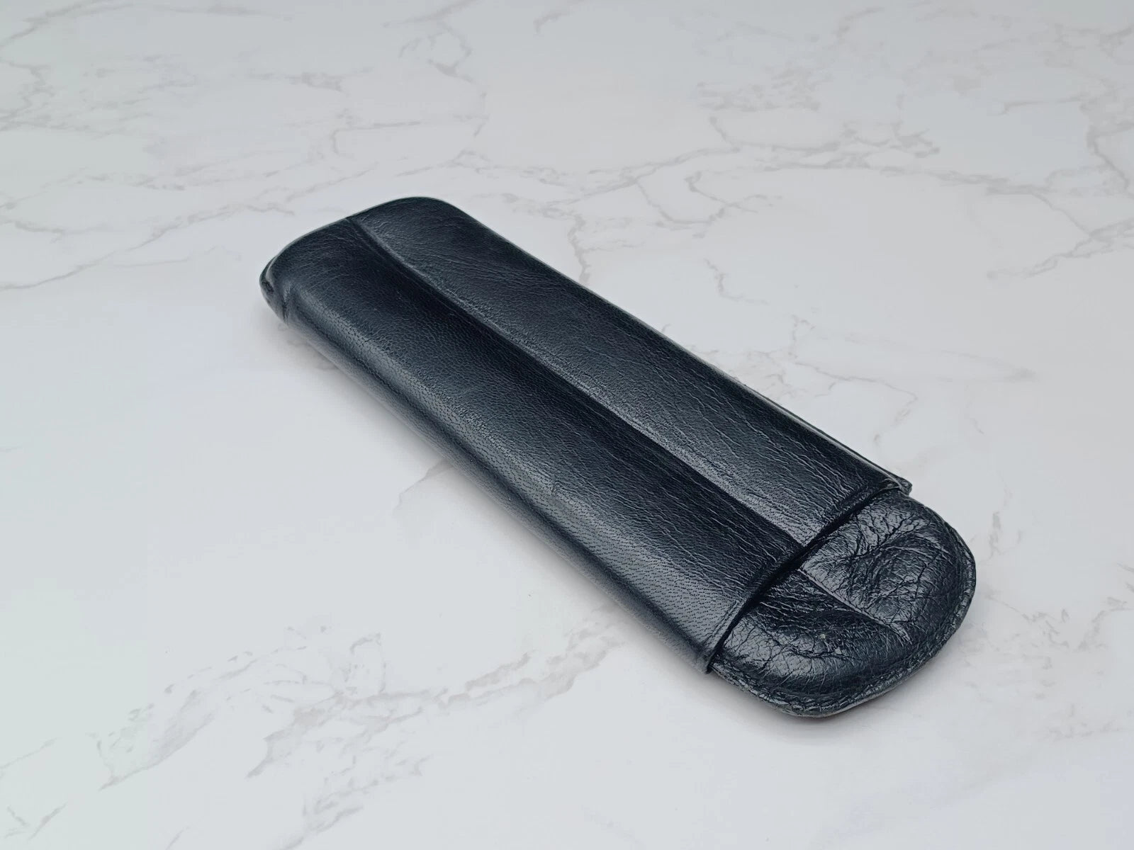 Nice vintage cigar case - Black leather - AM10-1581