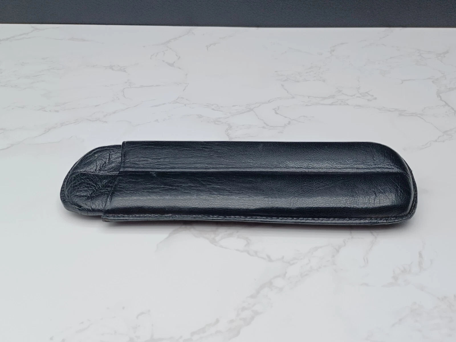 Nice vintage cigar case - Black leather - AM10-1581