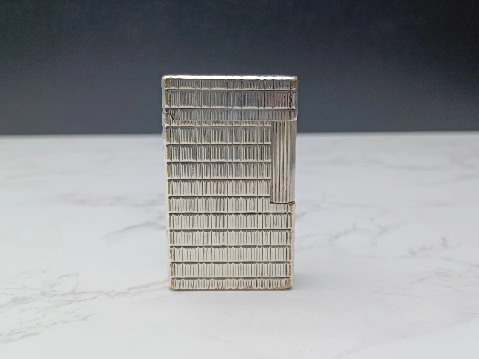 RARE S.T. DUPONT L1 BR DRAGO - Gas Lighter - Line 1 BR -Silver Plated -AG02-1794