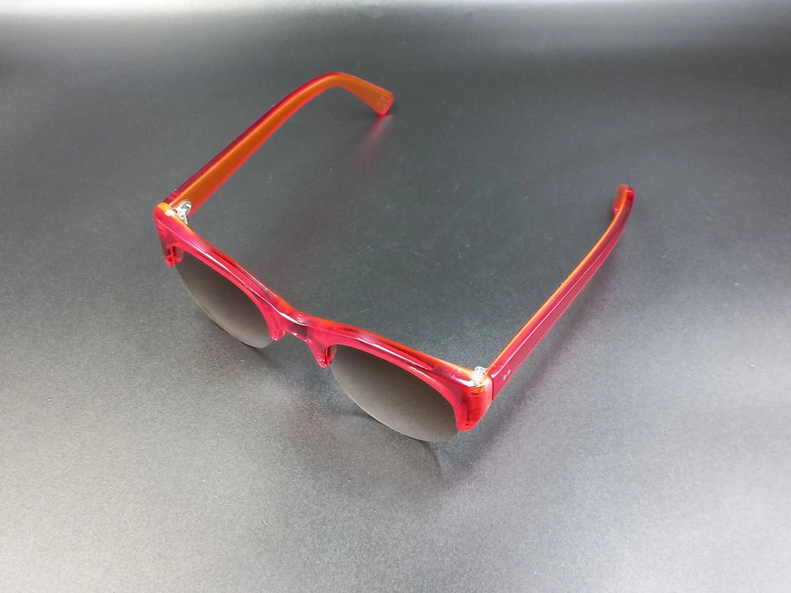 Nice KIRK & KIRK " Jenny " Red Sunglasses - With Case - New Old Stock - ED