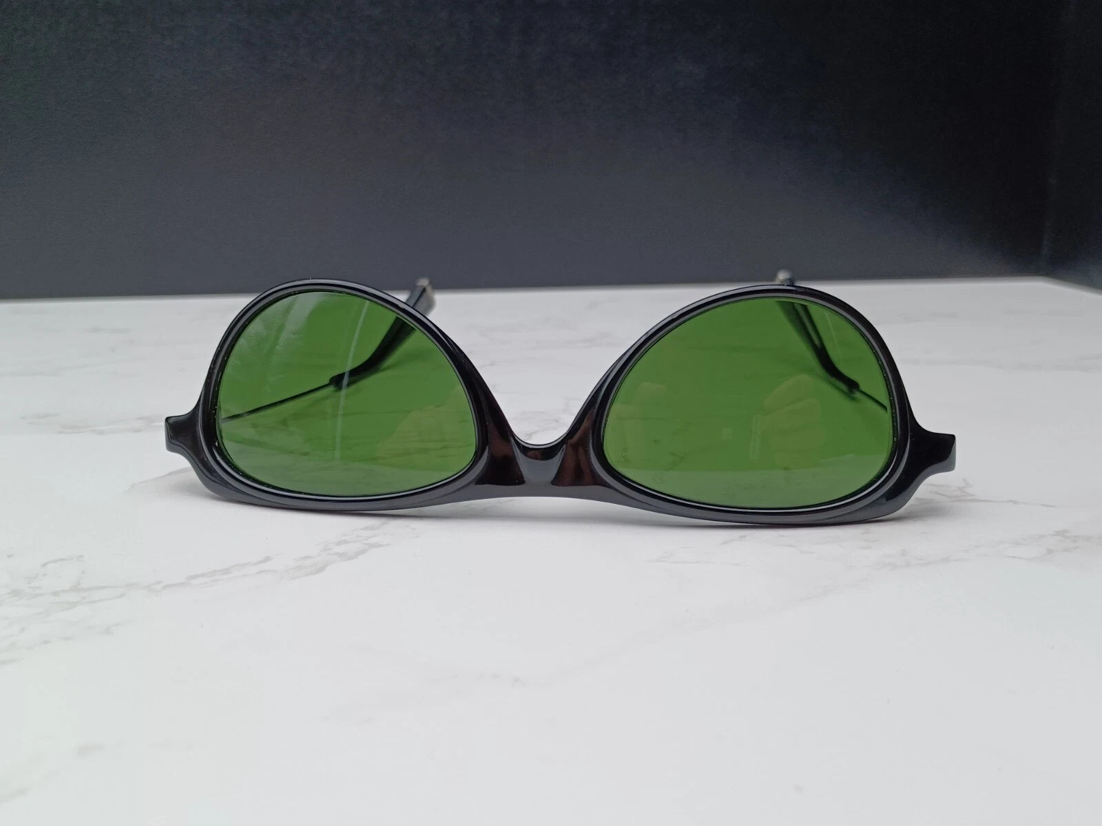 NICE OLIVER PEOPLES - CALABASH - Sunglasses -Made in Japan - New Old Stock