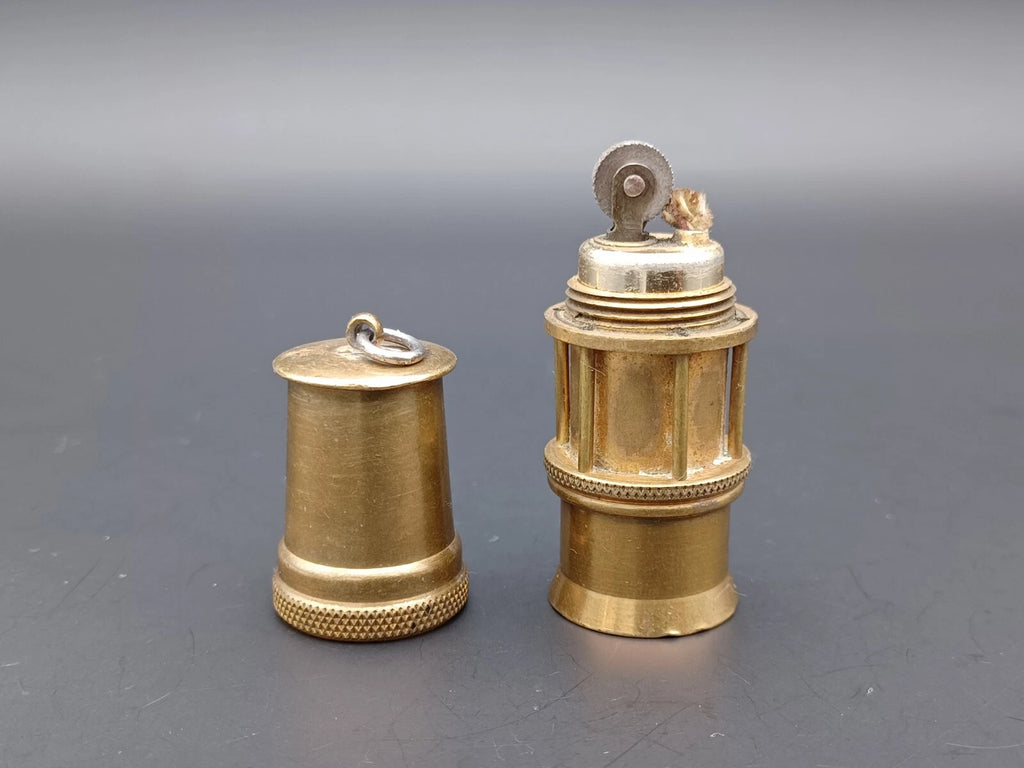 Rare & Antique Brass Petrol Lighter - WW2 - Trench art lighter - AF17-1609