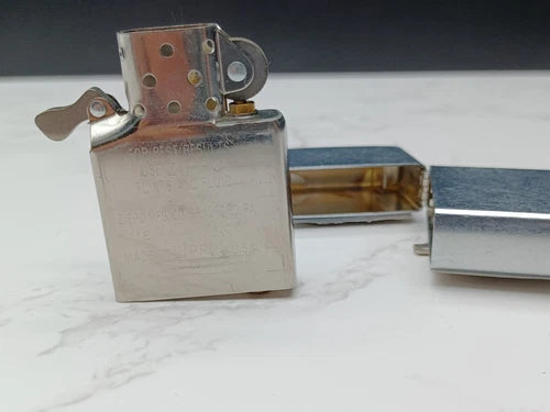 Nice ZIPPO SCORPIO - Petrol Lighter - 2005 - With Box - AG08-1594